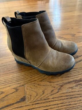 Sorel Tan Leather Ankle Boots